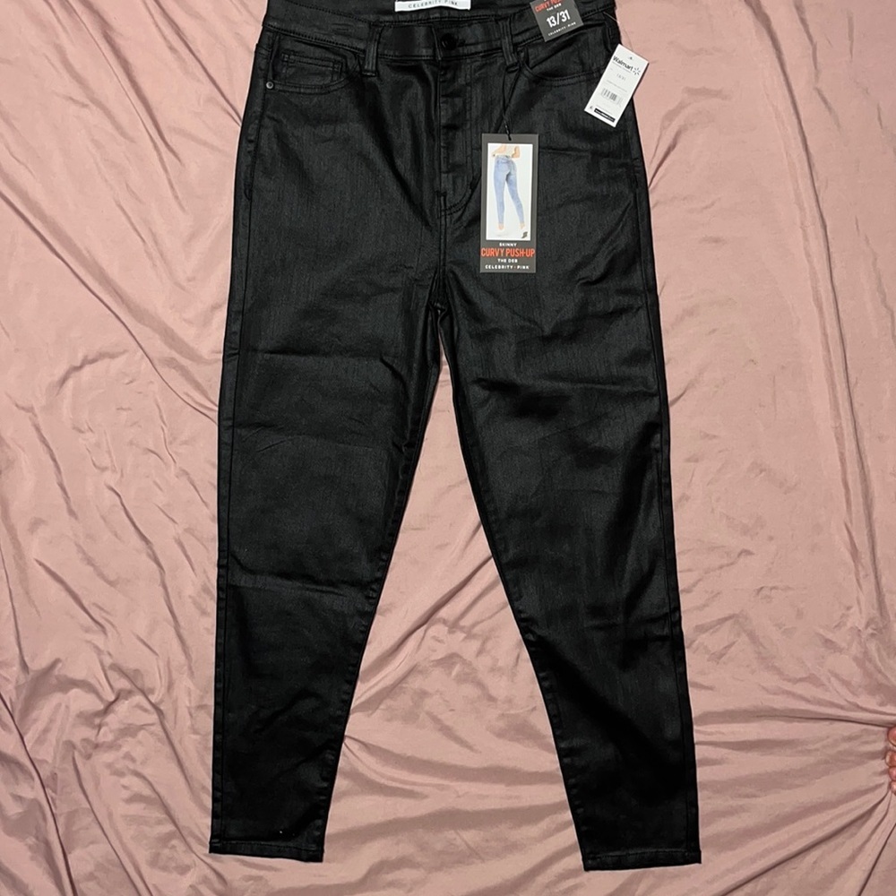 NWT Celebrity Pink Curvy push-up skinny jeans